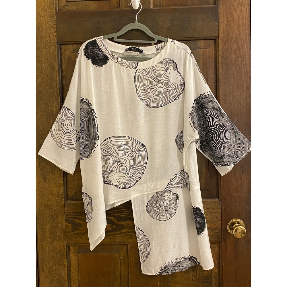 Patrizia Luca Milano Asymmetrical Tunic Top White Black Wood Grain Print M/L
